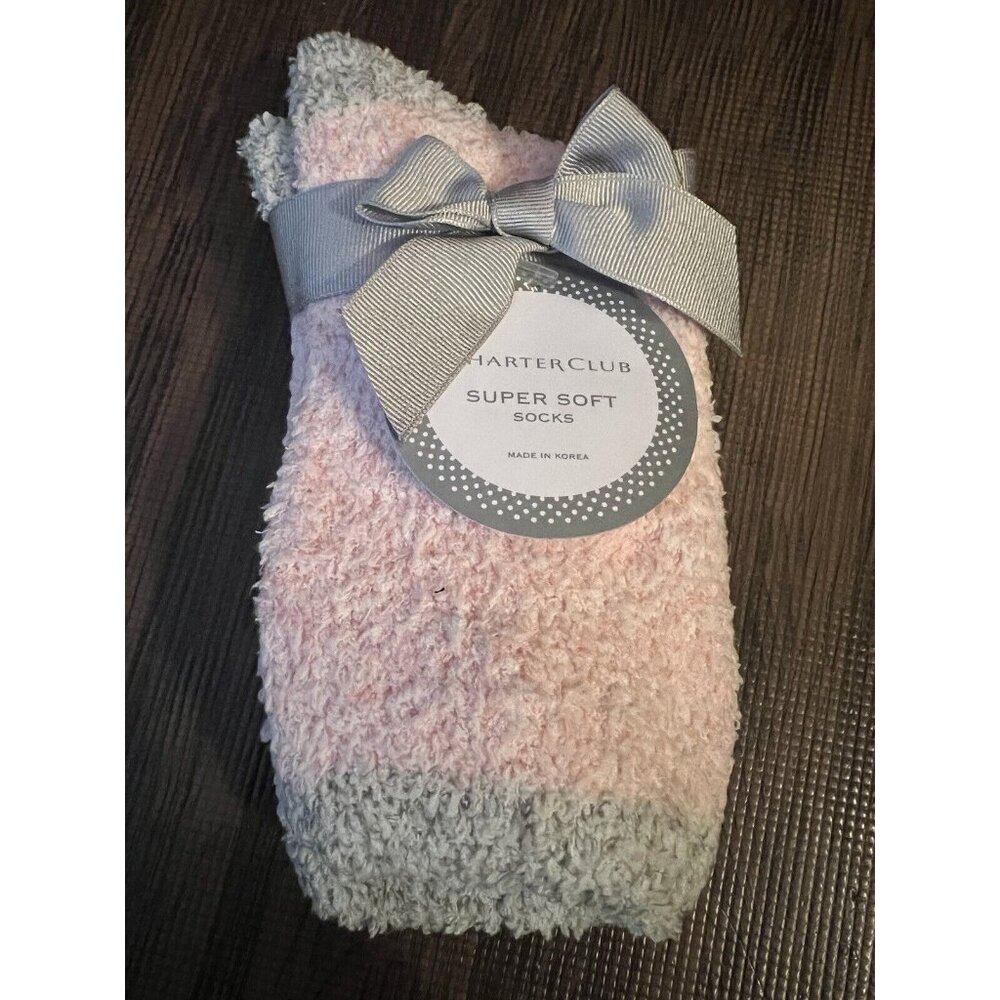 Charter Club Women's Soft Fuzzy Butter Socks Grey Pink 9-11 Fits Shoe Size 6-10